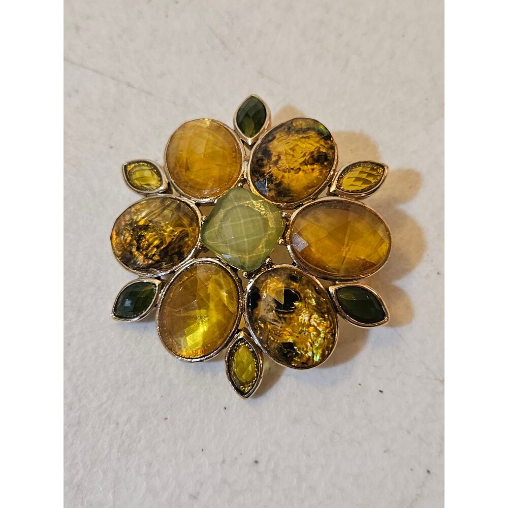 Vintage Liz Claiborne brooch pin